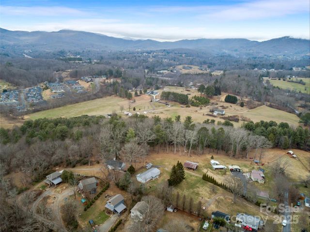 155 Maple Ridge Road, Candler, NC 28715