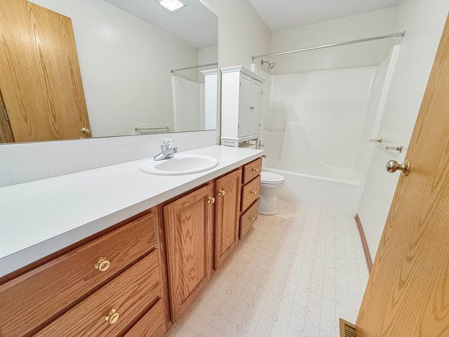 2120 Pico Ct., El Dorado, KS 67042