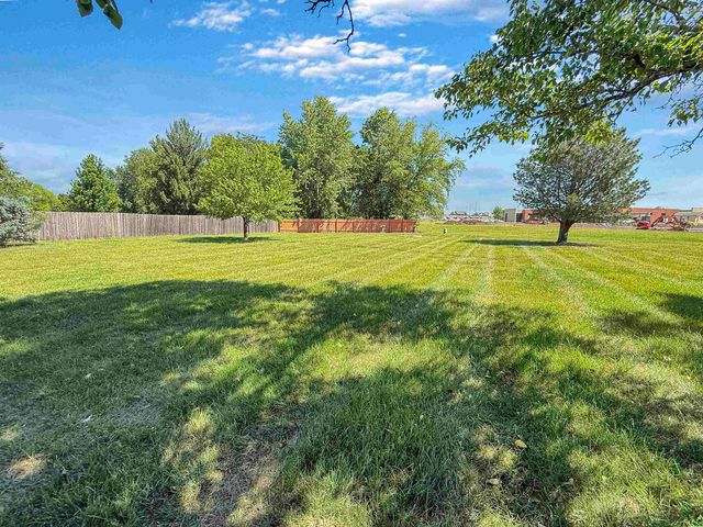 2120 Pico Ct., El Dorado, KS 67042