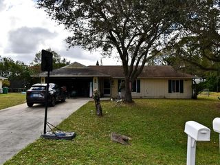 7005 Ocala Avenue, Lakewood Park, FL 34951
