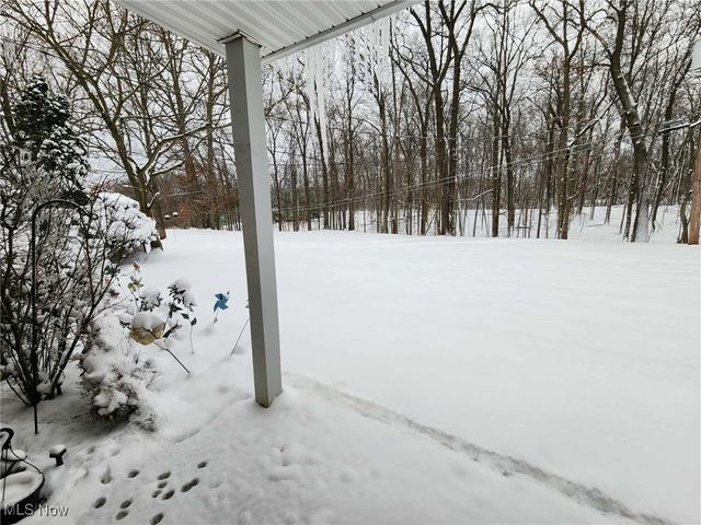 6960 Carriage Hill Drive, Brecksville, OH 44141