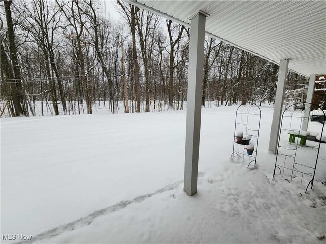 6960 Carriage Hill Drive, Brecksville, OH 44141