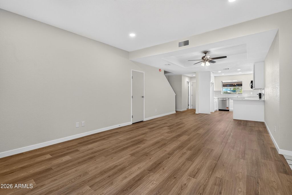 6550 N 47TH Avenue 129, Glendale, AZ 85301 — photo 2