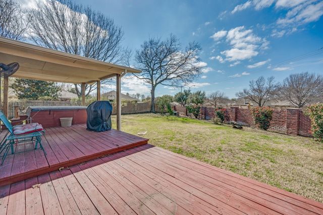 601 Jamie Lane, Mansfield, TX 76063