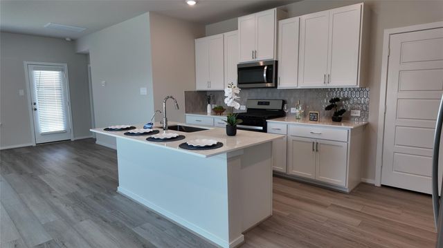 14143 Granger Pointe Lane, Conroe, TX 77302