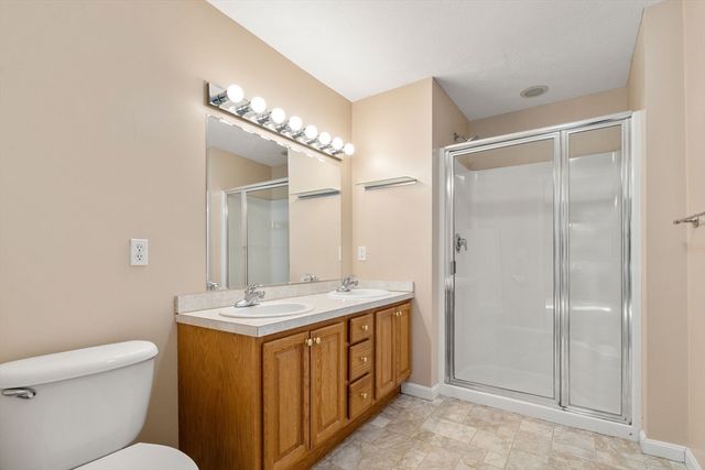 7 Conant Rd 33, Winchester, MA 01890