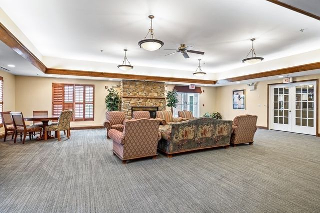 7 Conant Rd 33, Winchester, MA 01890