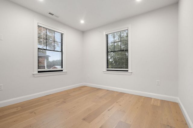 32 Perthshire Road 32, Boston, MA 02135