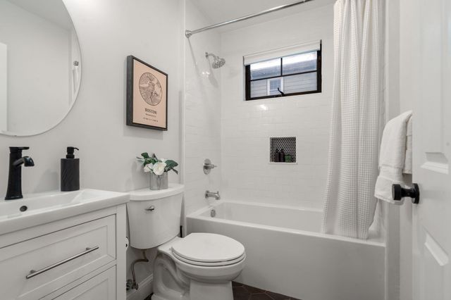 32 Perthshire Road 32, Boston, MA 02135