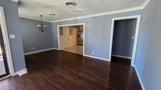 2137 San Jose Drive, Fort Worth, TX 76112