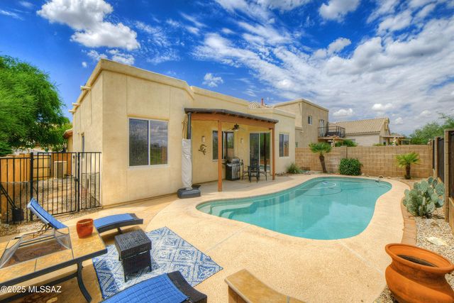 11979 N Labyrinth Drive, Oro Valley, AZ 85737