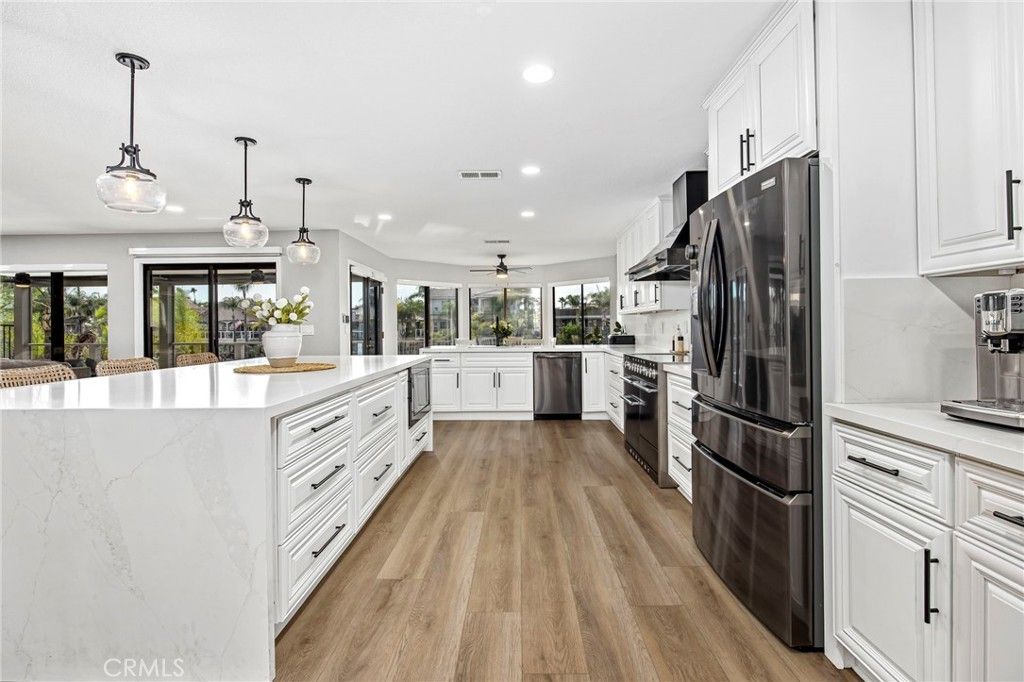 30205 White Wake, Canyon Lake, CA 92587 — photo 5