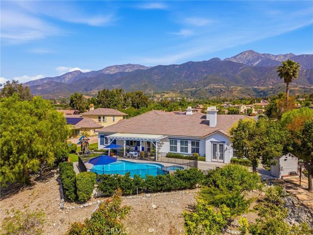 10125 Waterford, Rancho Cucamonga, CA 91737
