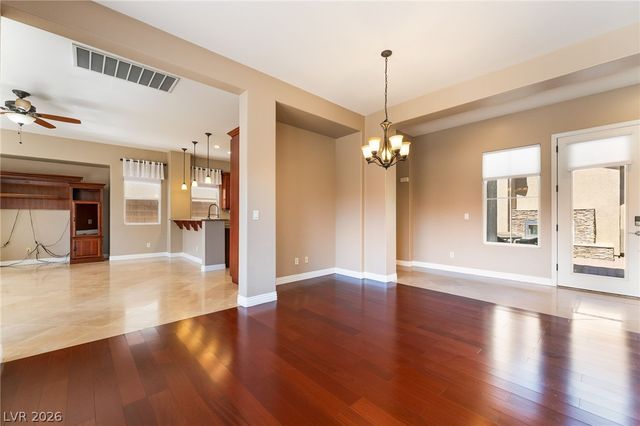 7828 Galloping Hills Street, Las Vegas, NV 89113