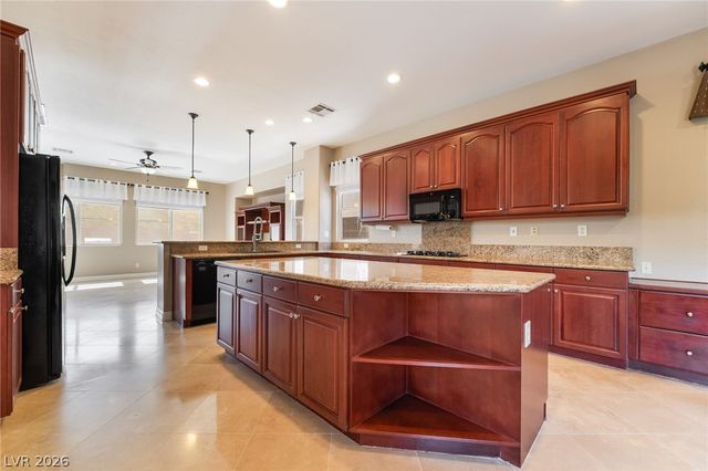 7828 Galloping Hills Street, Las Vegas, NV 89113