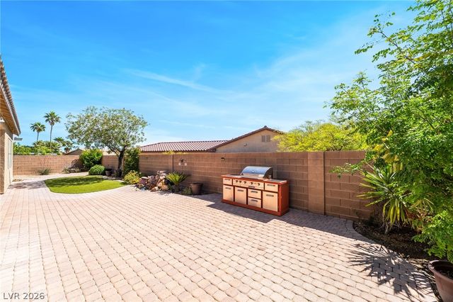 7828 Galloping Hills Street, Las Vegas, NV 89113
