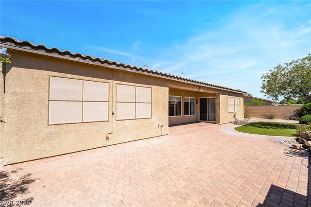 7828 Galloping Hills Street, Las Vegas, NV 89113