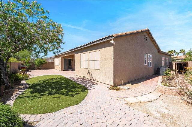 7828 Galloping Hills Street, Las Vegas, NV 89113
