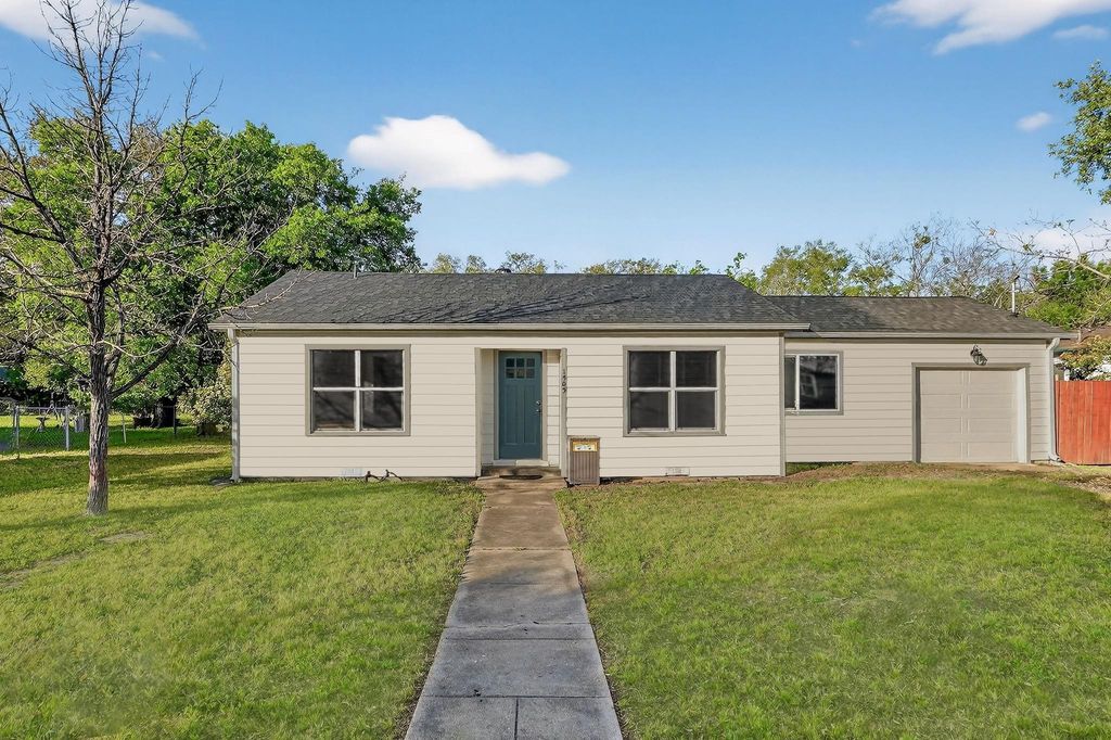 1505 Burt Street, Bryan, TX 77802