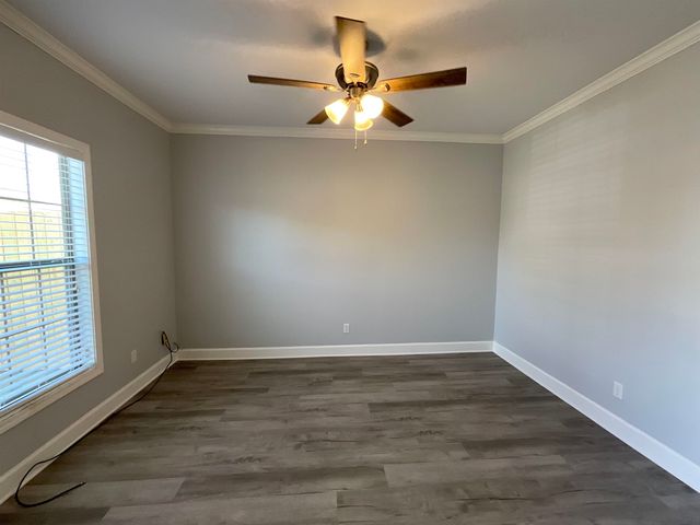 212 Rue D'iberville, Houma, LA 70360