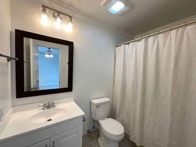 212 Rue D'iberville, Houma, LA 70360