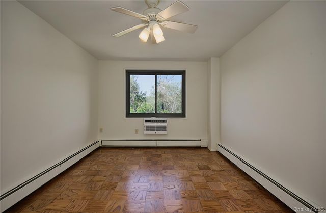 100 E Hartsdale Avenue 4DW, Hartsdale, NY 10530