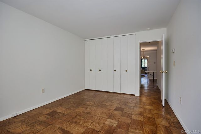 100 E Hartsdale Avenue 4DW, Hartsdale, NY 10530