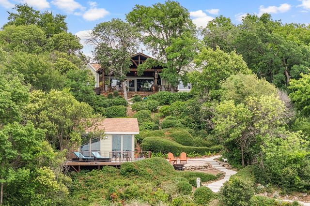 8121 Cahoba Drive, Fort Worth, TX 76135