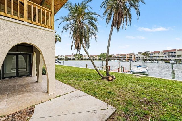 546 PLAZA SEVILLE COURT 85, Treasure Island, FL 33706
