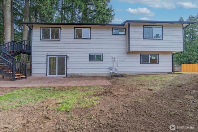 7545 Old Military Rd NE, Bremerton, WA 98311