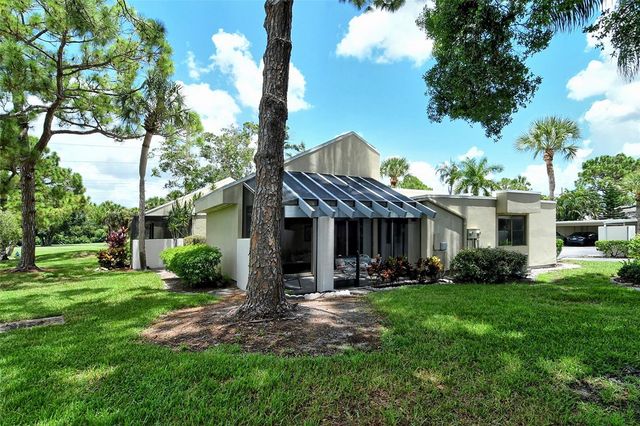 2517 GLEBE FARM CLOSE H-2, Sarasota, FL 34235