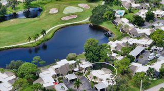 2517 GLEBE FARM CLOSE H-2, Sarasota, FL 34235