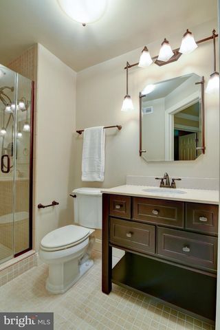 12198 CHANCERY STATION CIR, Reston, VA 20190