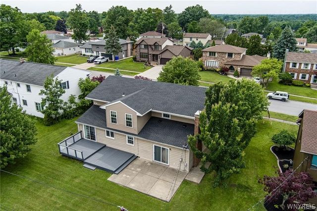 79 Hemlock Drive, West Seneca, NY 14224