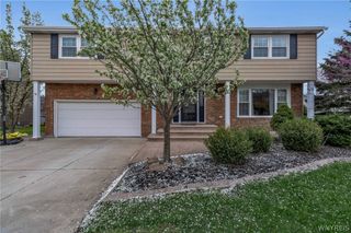 79 Hemlock Drive, West Seneca, NY 14224