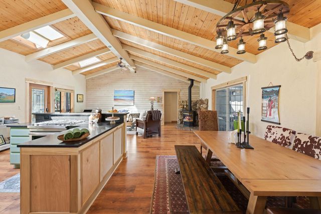 14850 Stagecoach, Sisters, OR 97759