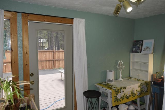 14850 Stagecoach, Sisters, OR 97759