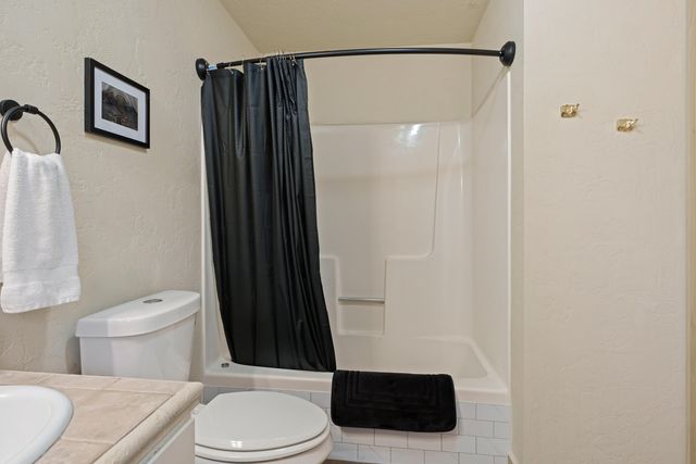 14850 Stagecoach, Sisters, OR 97759