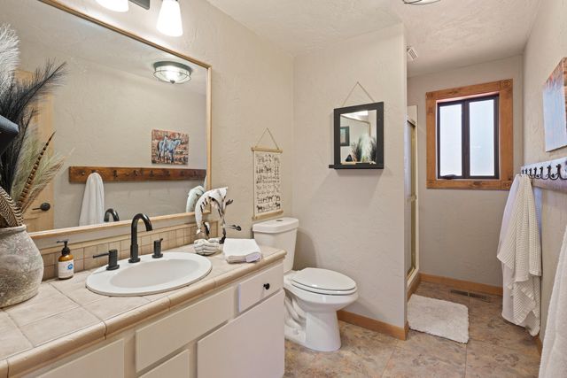 14850 Stagecoach, Sisters, OR 97759