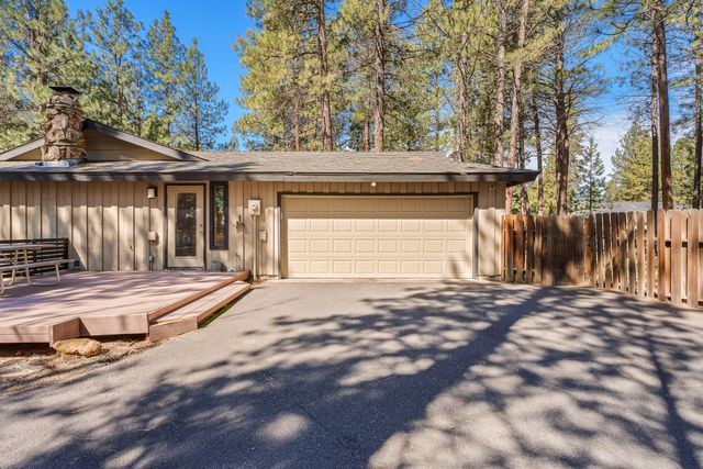 14850 Stagecoach, Sisters, OR 97759