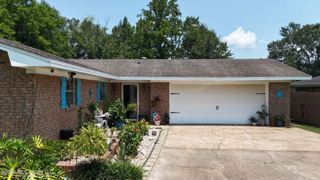 15214 Hamilton Street, Gulfport, MS 39503