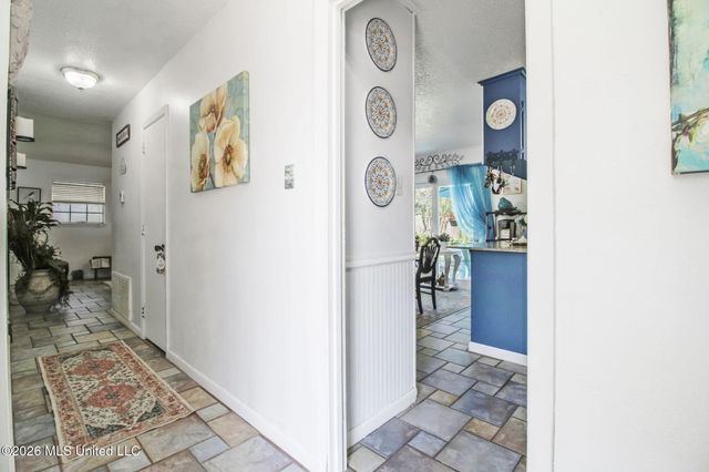 15214 Hamilton Street, Gulfport, MS 39503