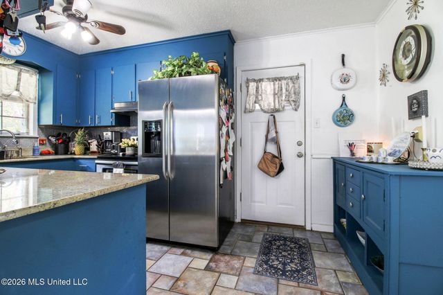 15214 Hamilton Street, Gulfport, MS 39503