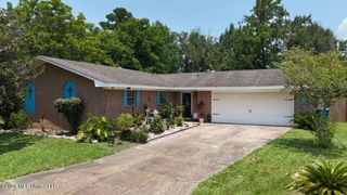 15214 Hamilton Street, Gulfport, MS 39503