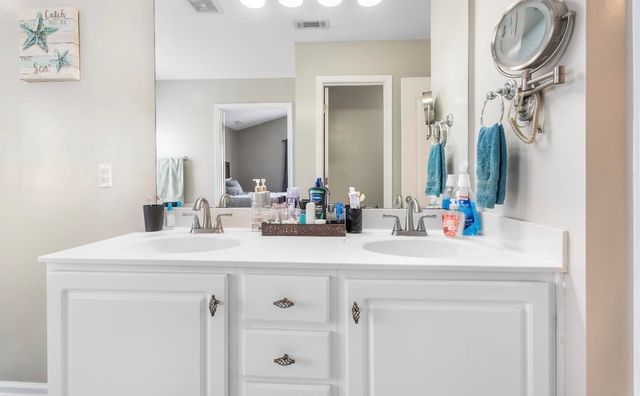 855 Vandenburg Drive, Boiling Springs, SC 29316