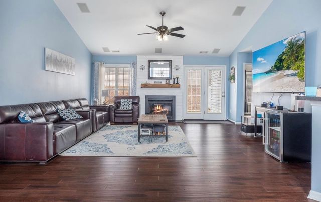 855 Vandenburg Drive, Boiling Springs, SC 29316