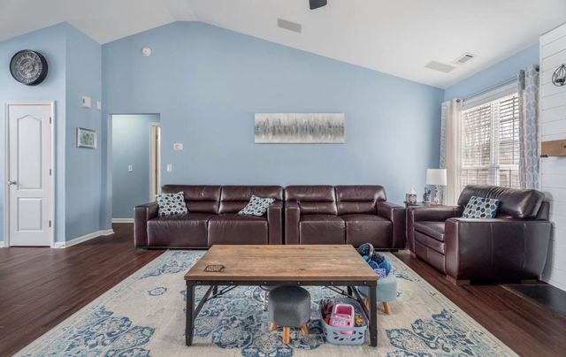 855 Vandenburg Drive, Boiling Springs, SC 29316