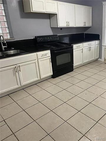 3651 Winnebago Street, St Louis, MO 63116