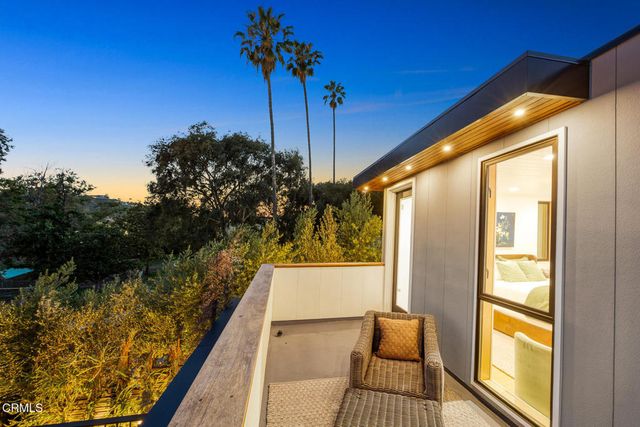 10747 Valleyheart Drive, Studio City, CA 91604