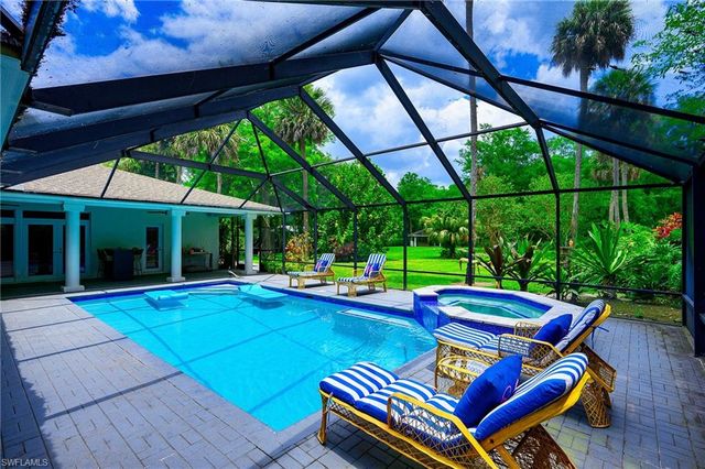 2760 70th ST SW, Naples, FL 34105